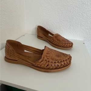 Mexican slide in huaraches